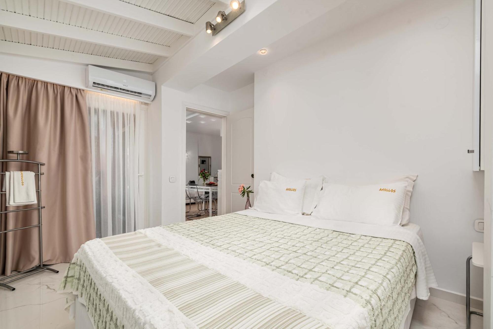 Hotel Aeollos Pefkochori Extérieur photo
