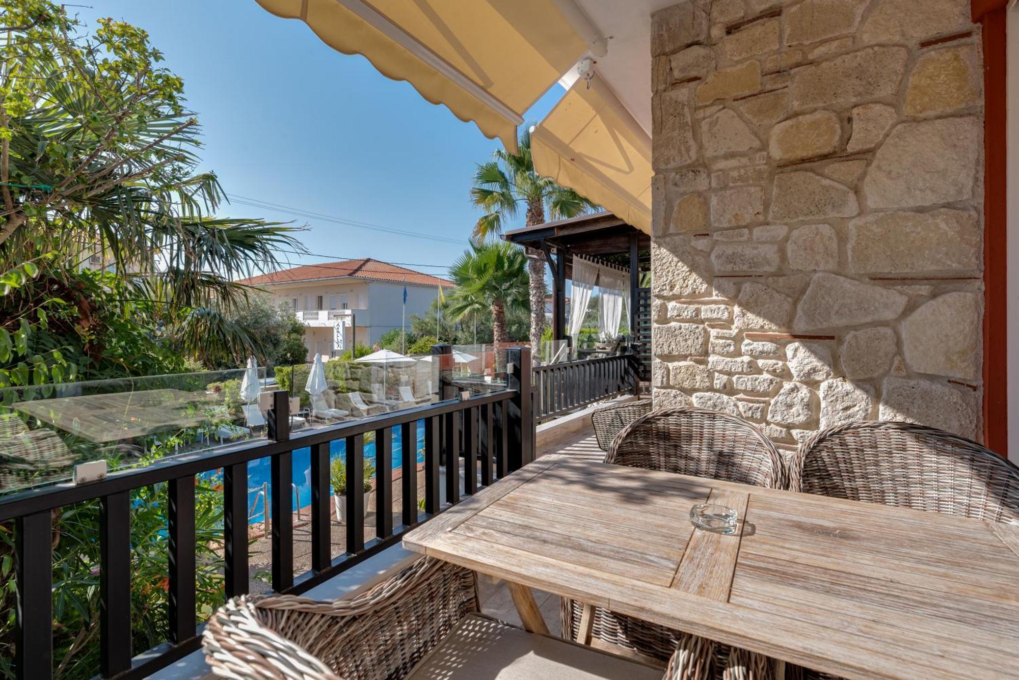 Hotel Aeollos Pefkochori Extérieur photo